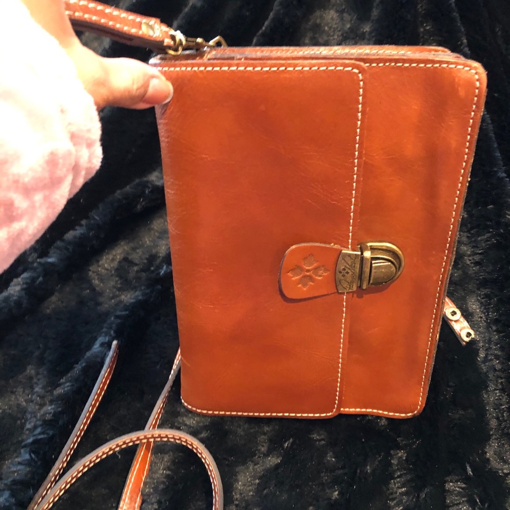 Crossbody bag - Picture 10 of 11